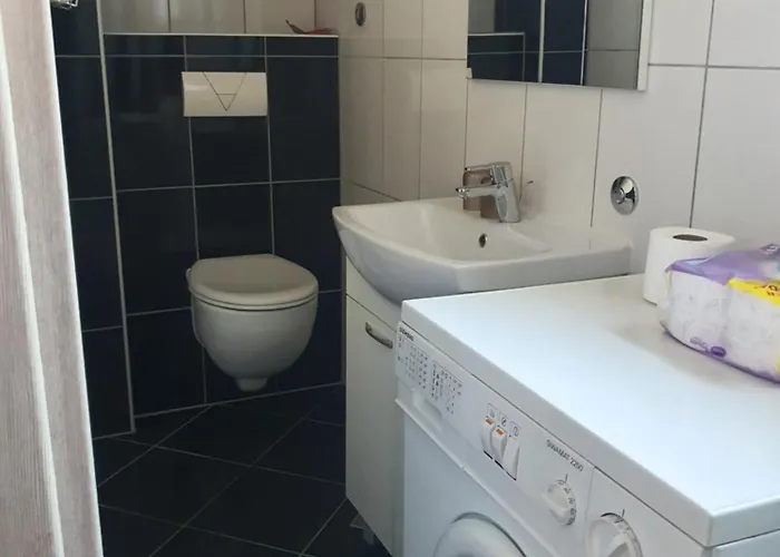 Klara & Frane Apartment Trogir